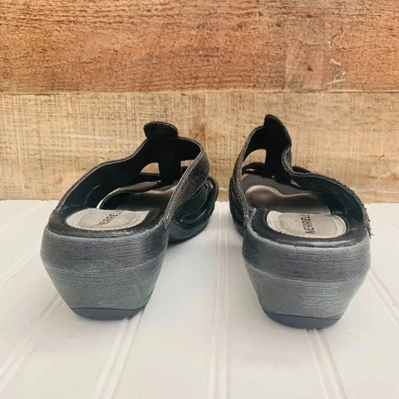 Merrell Sandals - Picture 4 of 8